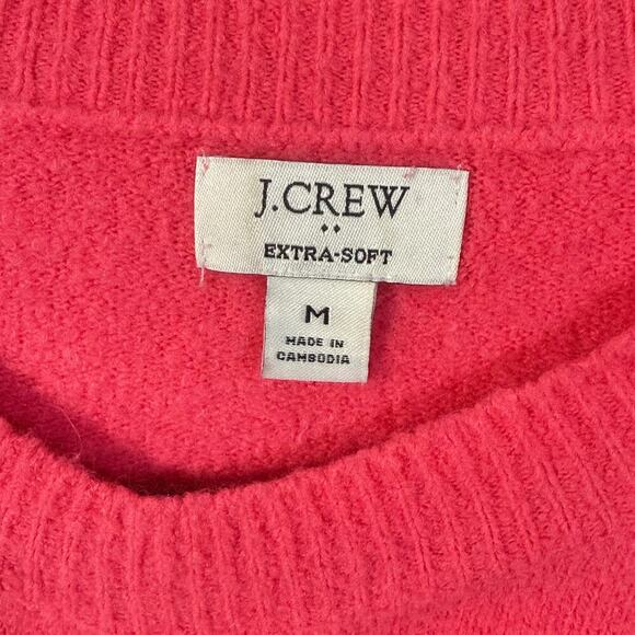 J.Crew Extra-Soft Pink Crewneck Sweater Size M - Picture 3 of 5
